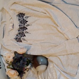 🔥🔥Knox Rose Sweater Size M -Womans